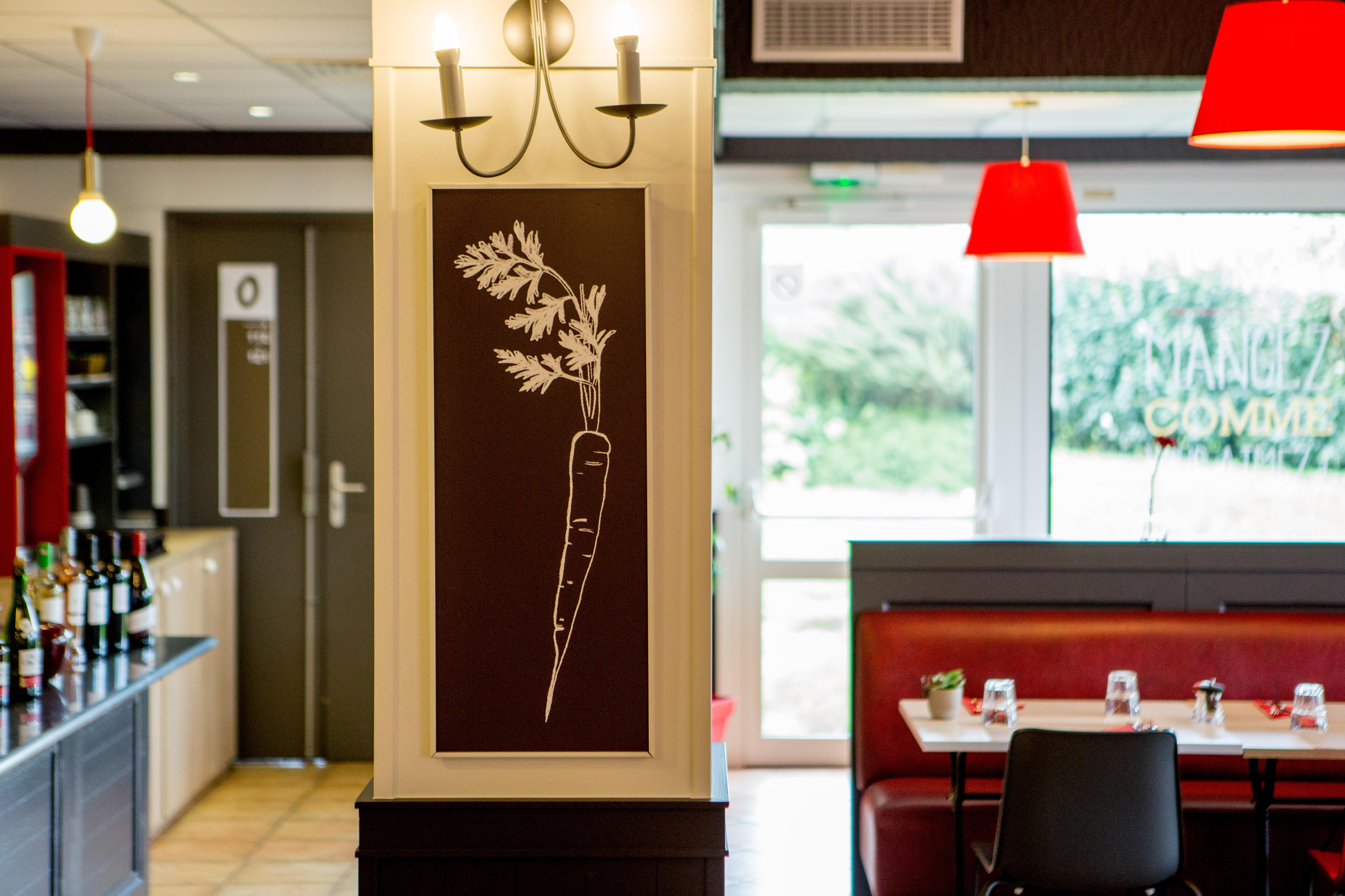 Ibis Cherbourg La Glacerie Bagian luar foto