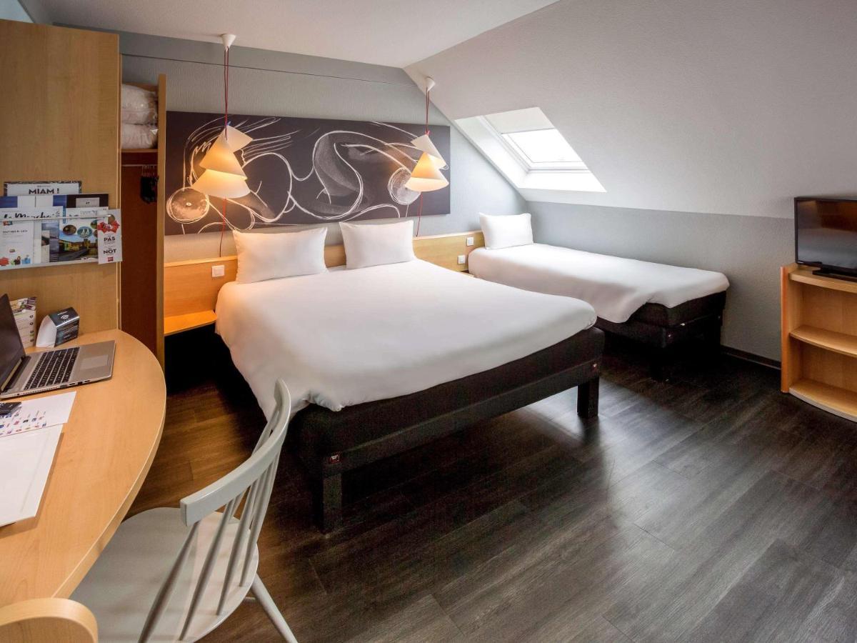 Ibis Cherbourg La Glacerie Bagian luar foto